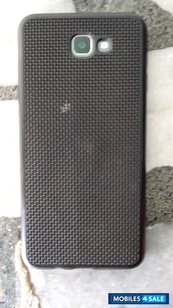 Black Samsung J5 prime