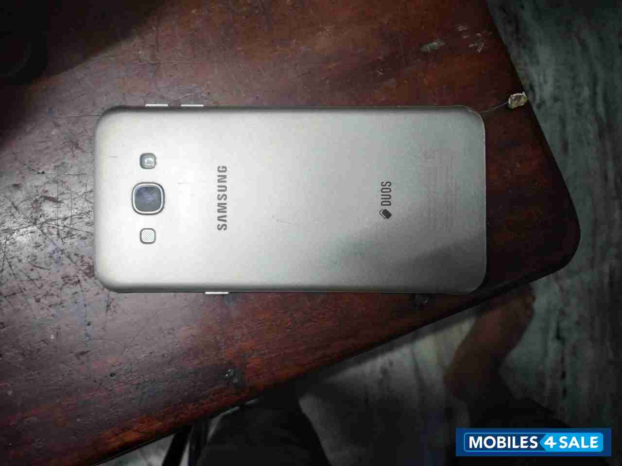 Samsung  A8 DUOS (SM A800I)