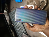 Samsung Galaxy A70 6 GB + 128 GB