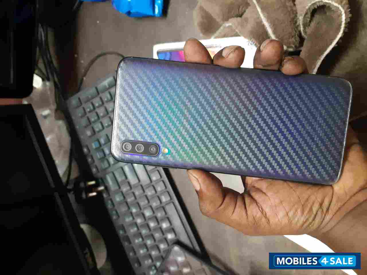 Samsung Galaxy A70 6 GB + 128 GB