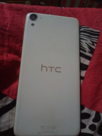 White HTC  Desire 826