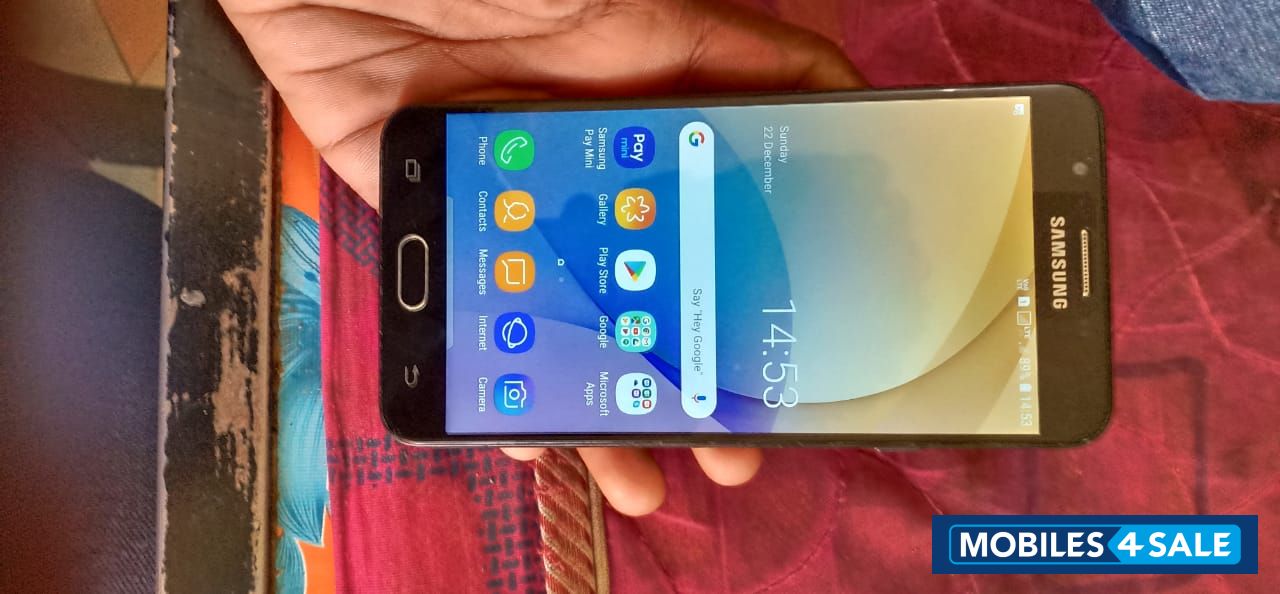 Samsung  Galaxy j7 prime