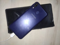 Samsung  Galaxy M20