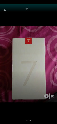 OnePlus  7