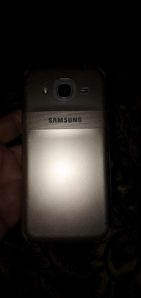 Gold Samsung  Galaxy j2 pro