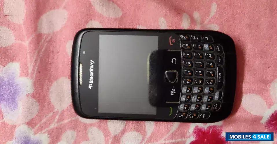 Black BlackBerry Curve 8520