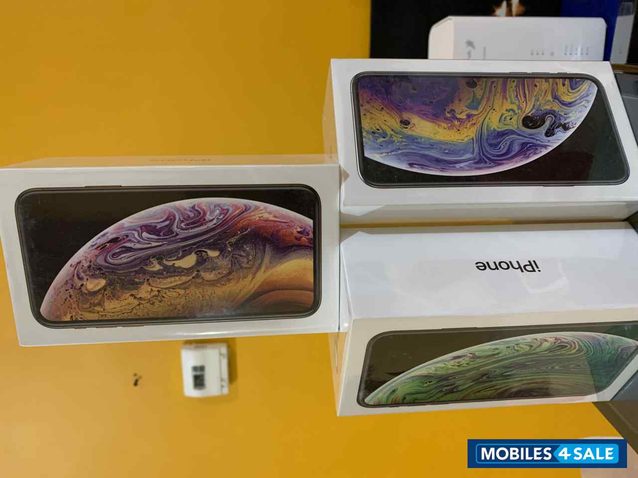 Apple  IPhone XS 256 gb new
