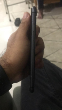 Space Grey Apple iPhone 8