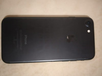 Black Apple iPhone 7