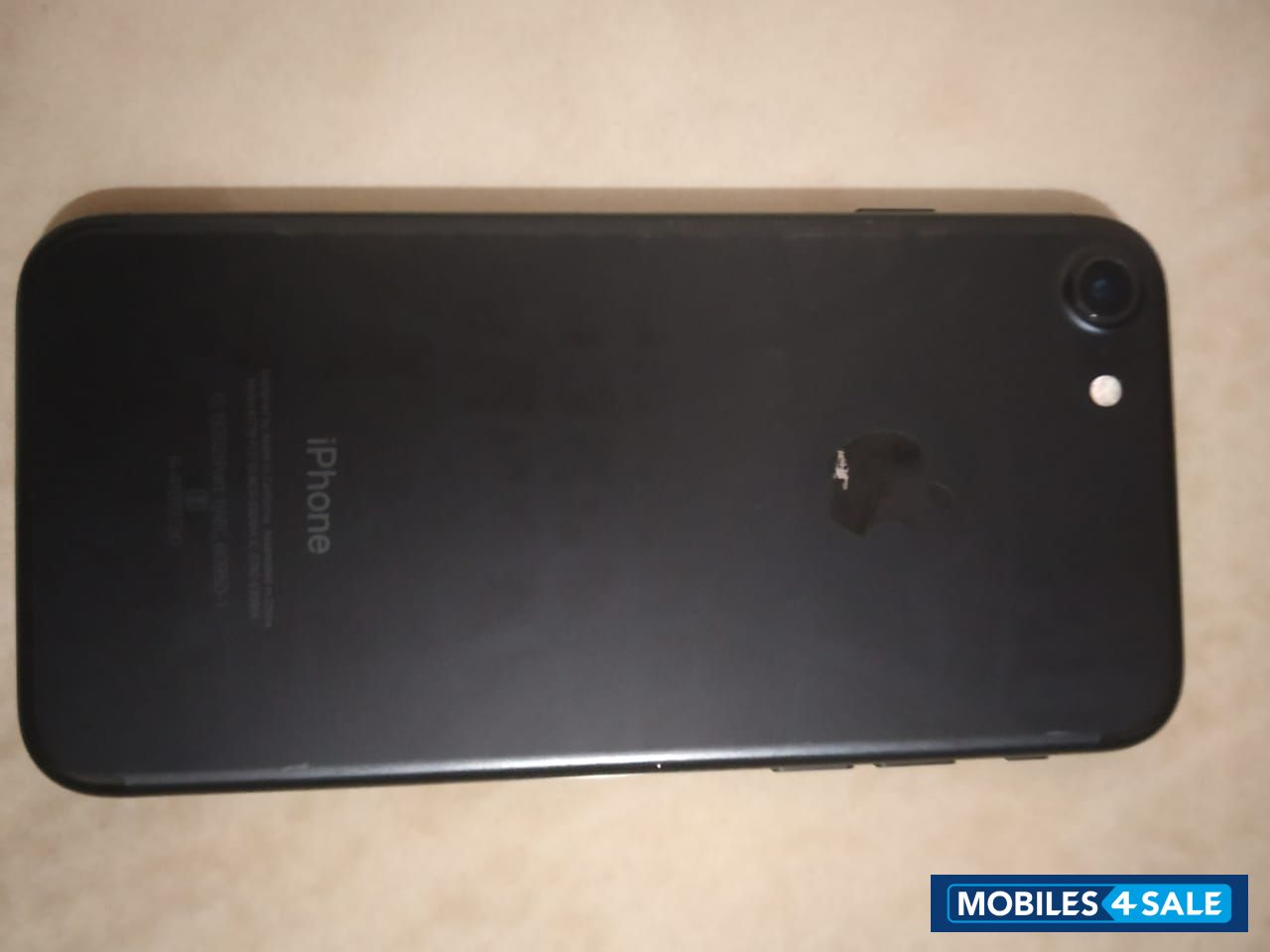 Black Apple iPhone 7