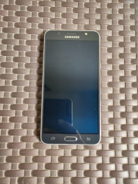 Samsung  Galaxy On8