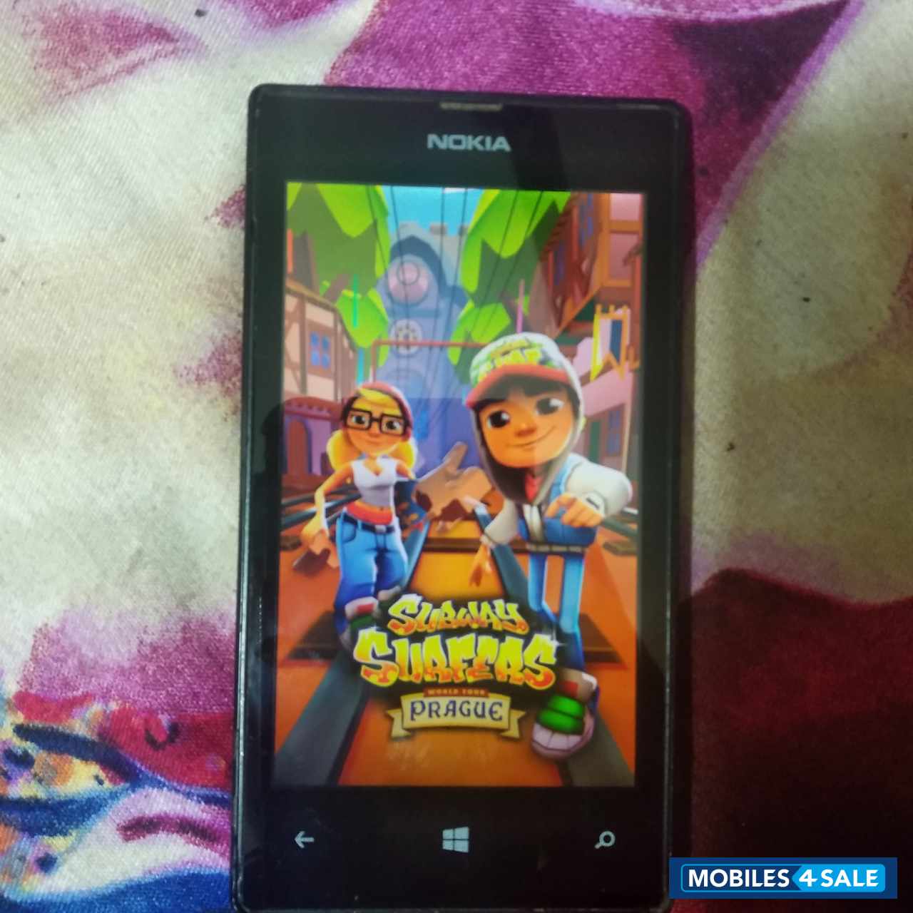 Nokia  Lumia 524