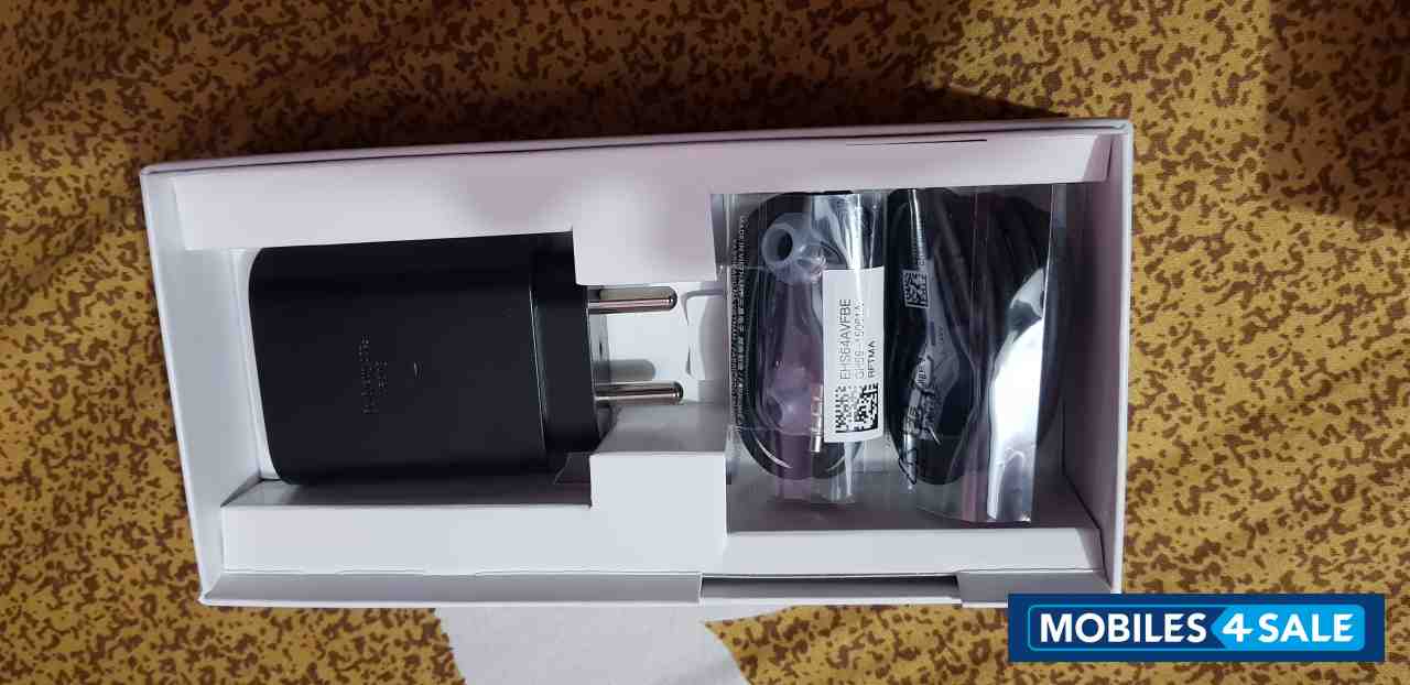 Samsung  Samsung A70s