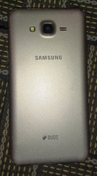 Samsung  Samsung j7