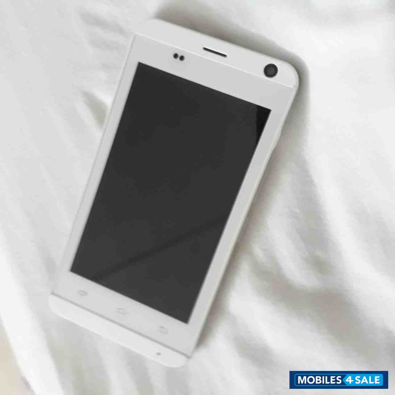 Karbonn Titanium S15 Plus