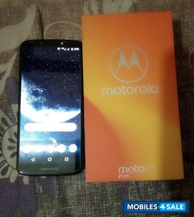 Motorola  Moto E5 plus