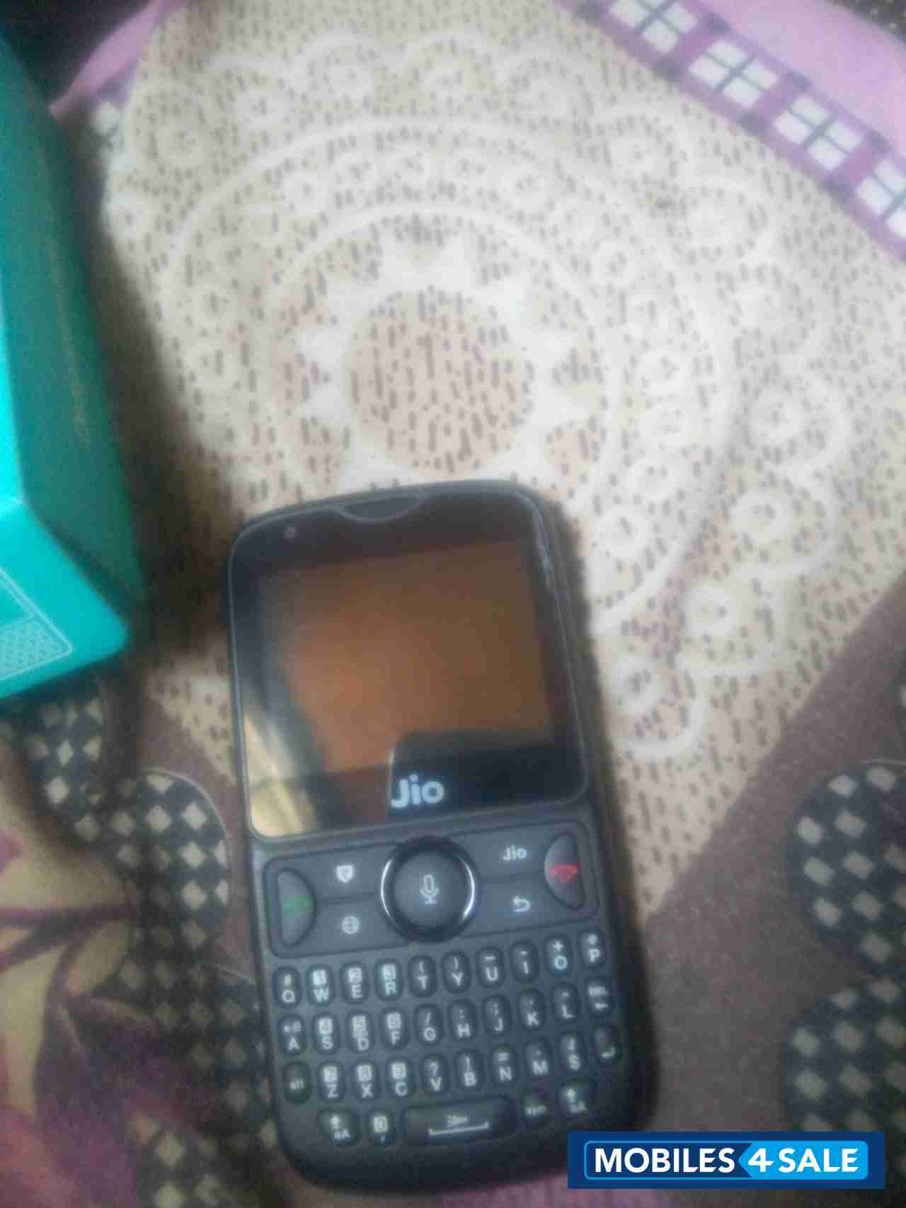 Jio  JIO phone 2-F300B black
