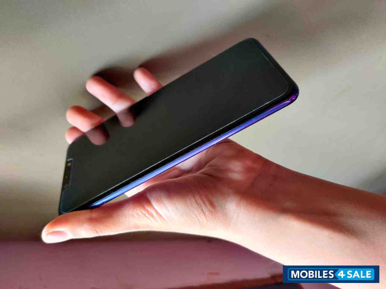 Purple Huawei Nova Nova 3