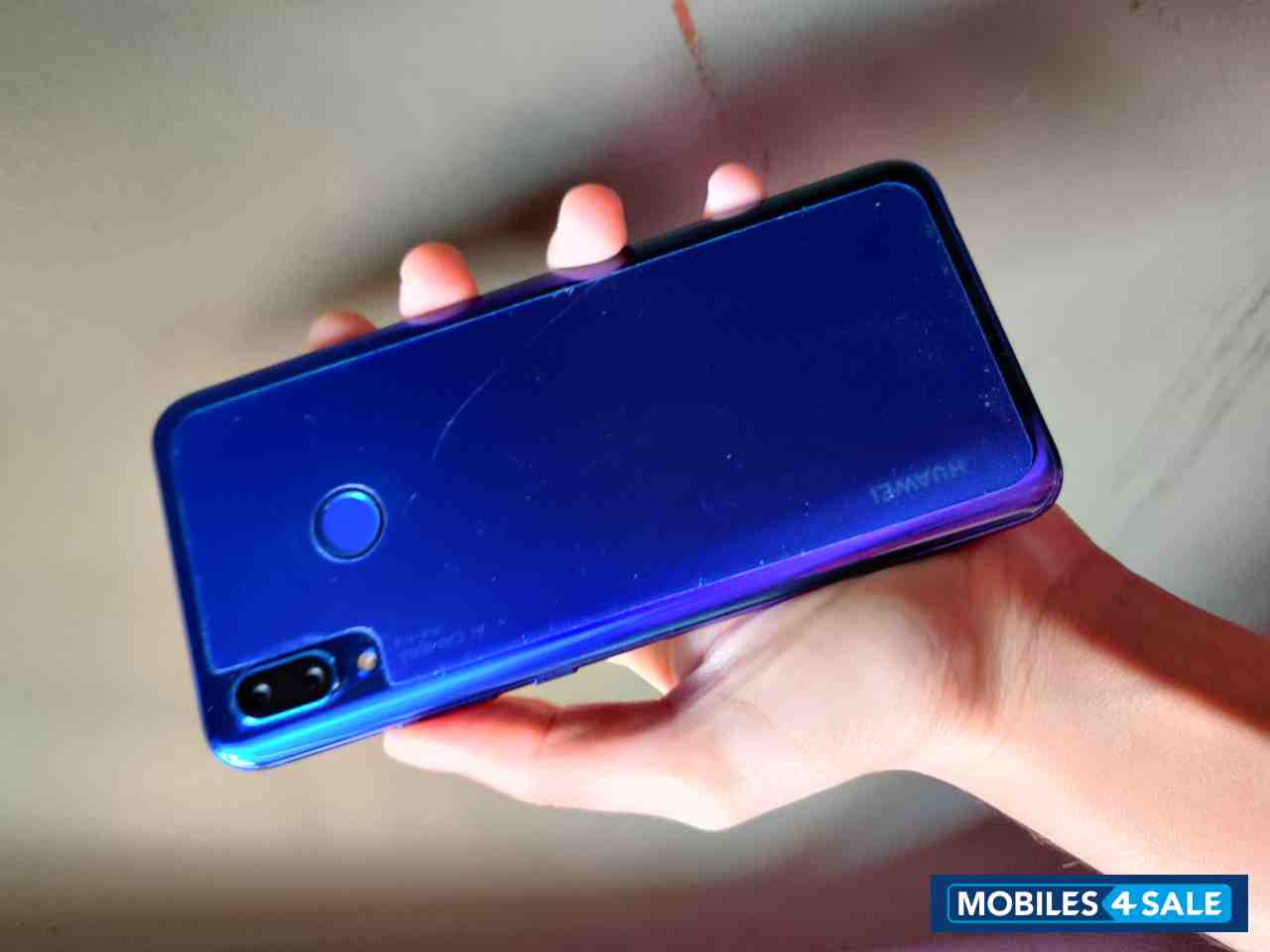 Purple Huawei Nova Nova 3