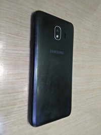 Samsung  Galaxy j4