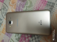 Samsung J7