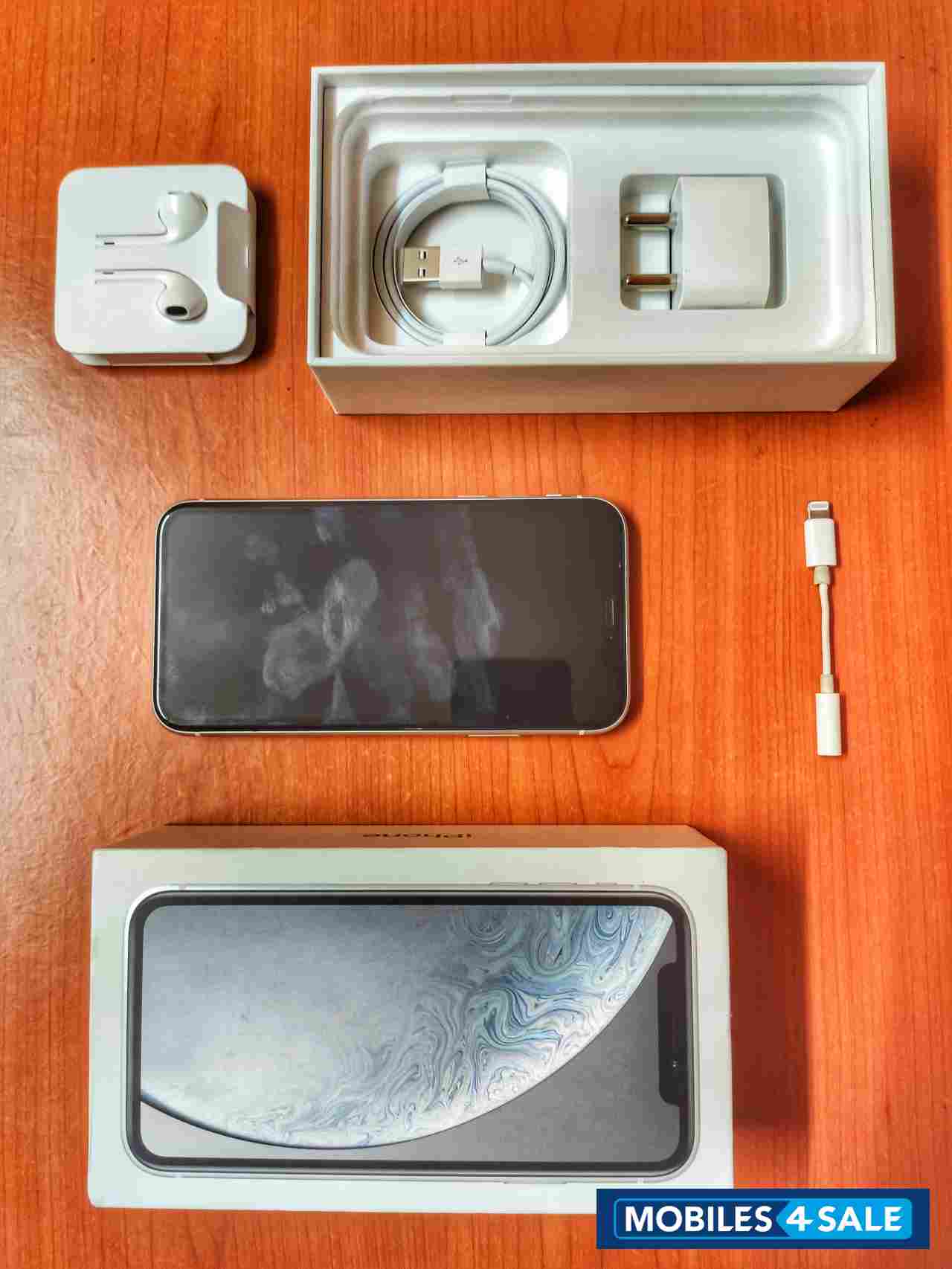 Apple  iPhone XR 128gb