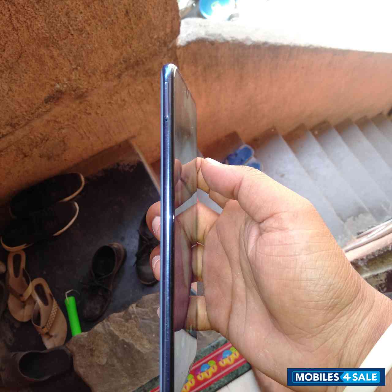 Samsung Galaxy A30 Samsung Galaxy A30