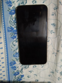 Apple  Iphone Xs 64 gb gold colour