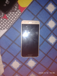 Samsung  Samsung galaxy j3