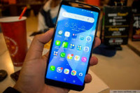 Asus  Zenfone max pro m1