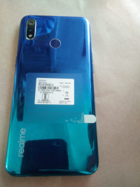 Realme  3