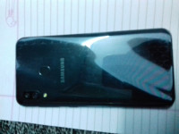 Samsung  Galaxy A30