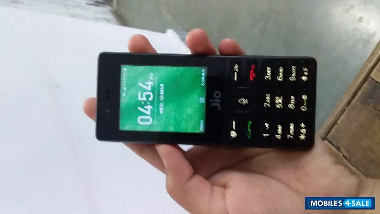 Jio F120B