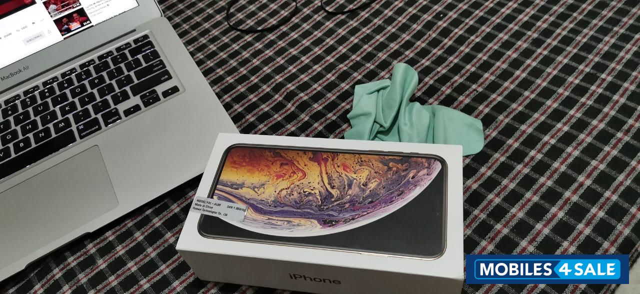 Apple  Iphone Xs Max