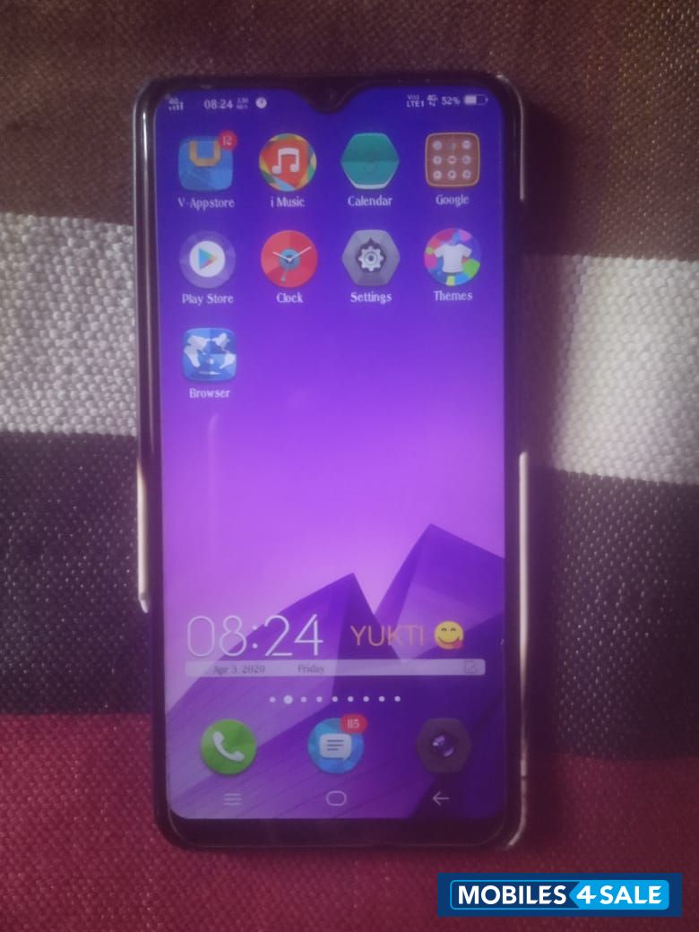 Vivo  Y 93