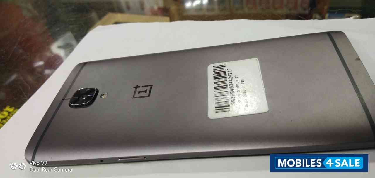 Grey OnePlus  One plus 3t