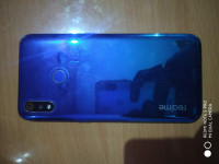 Realme  3