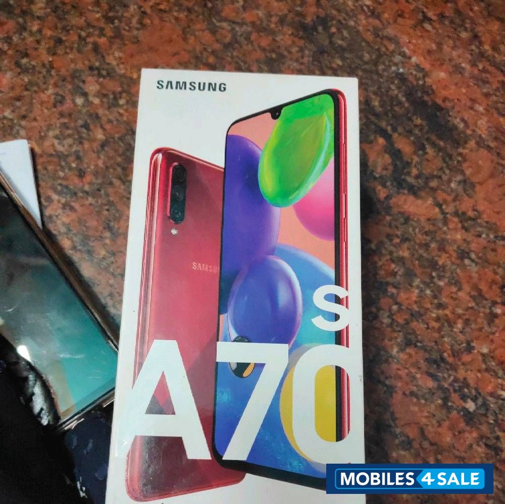 Samsung  Galaxy A70S