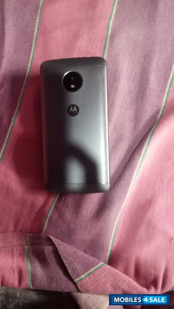Motorola  E4 plus