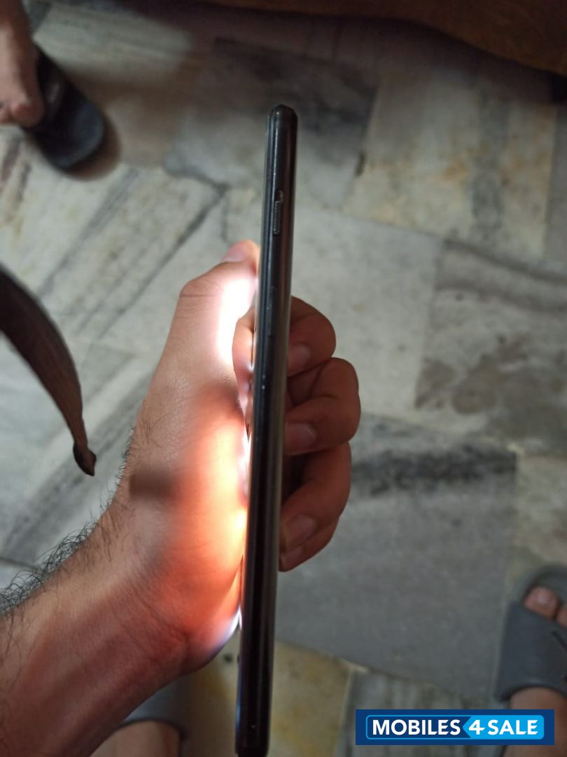 OnePlus  One plus 6 8gb ram 128 gb