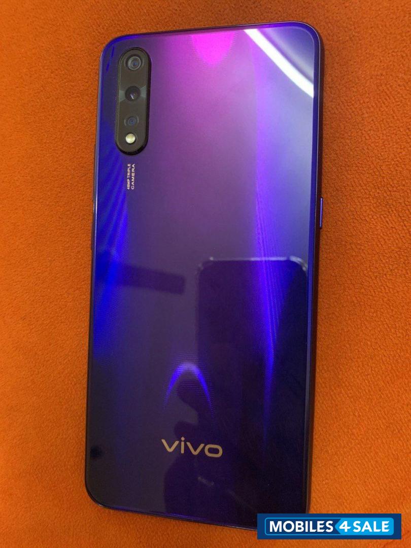 Vivo z1x