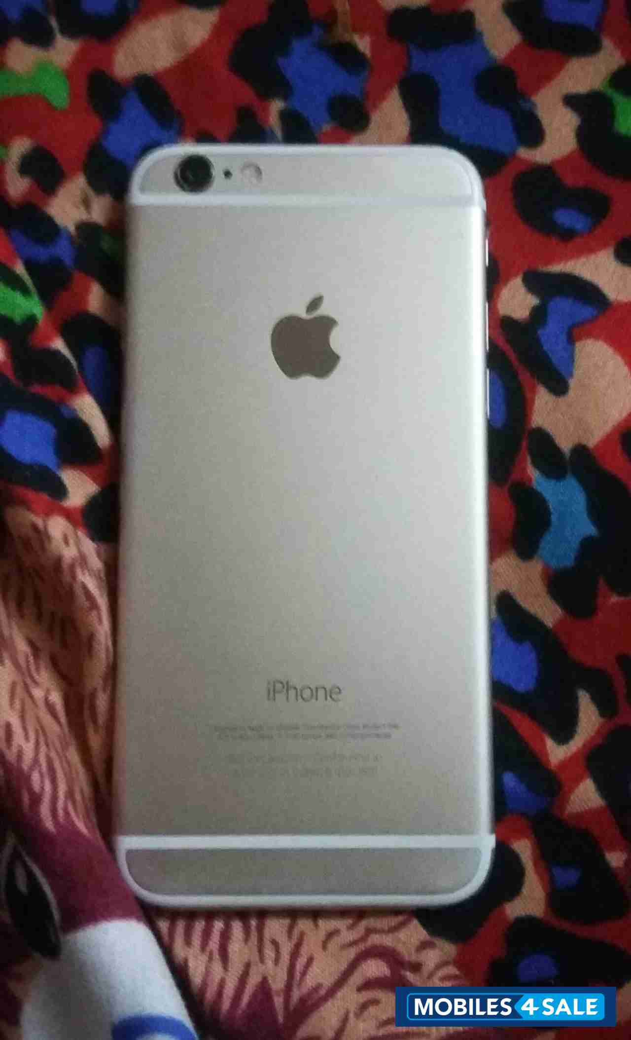 Gold Apple iPhone 6