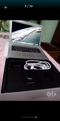 Apple  MacBook Air