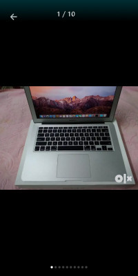Apple  MacBook Air