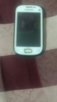 Samsung  REX90 and C3322