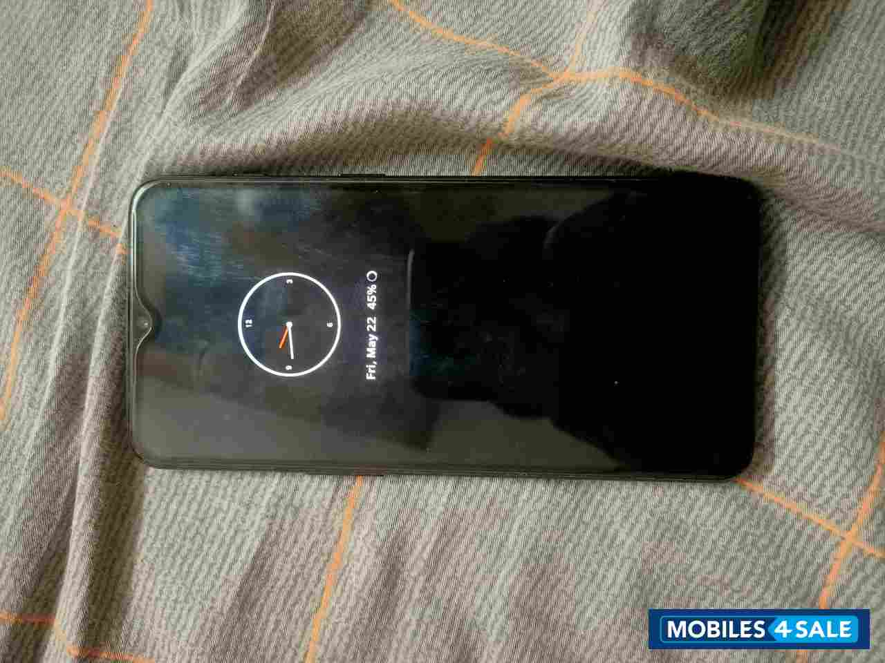 Black OnePlus  6T