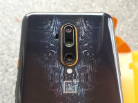 OnePlus  7t pto mclaren edition