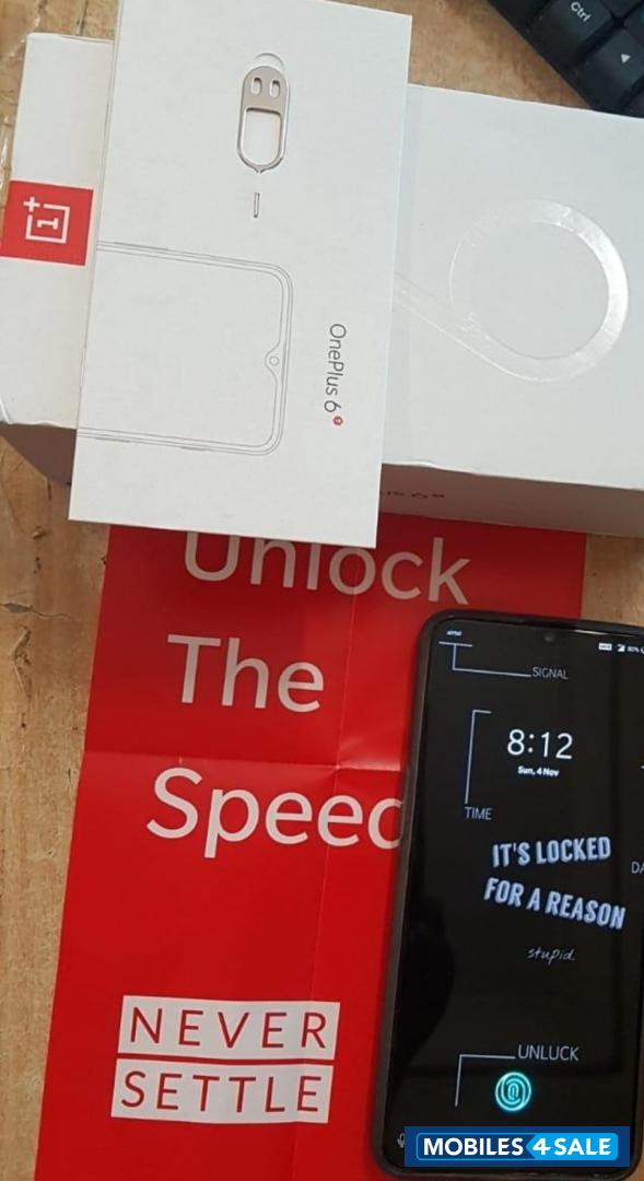 Midnight Black OnePlus  6T