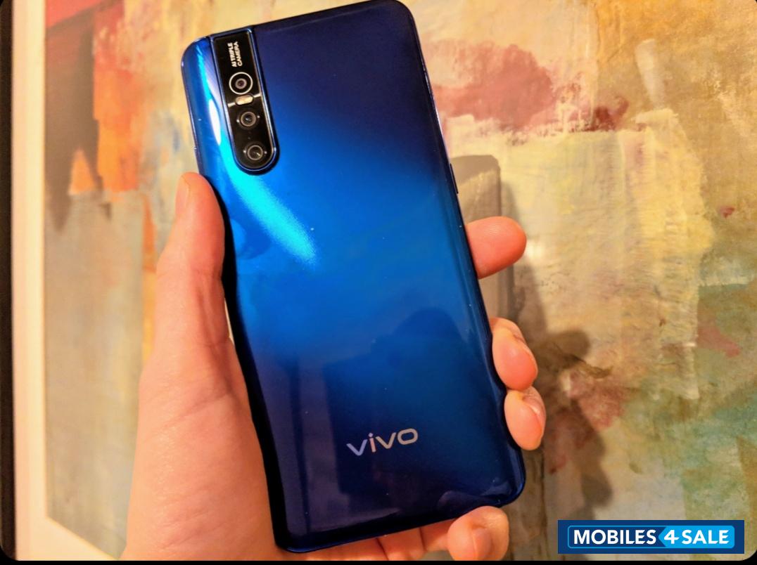 Topaz Blue Vivo  V15