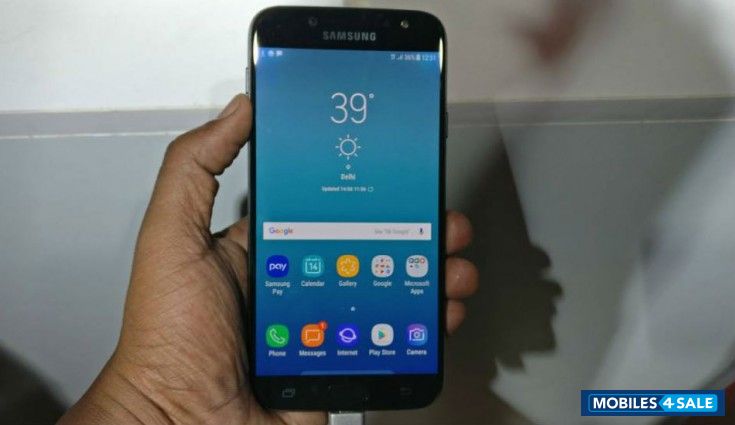 Samsung  Galaxy j7 pro